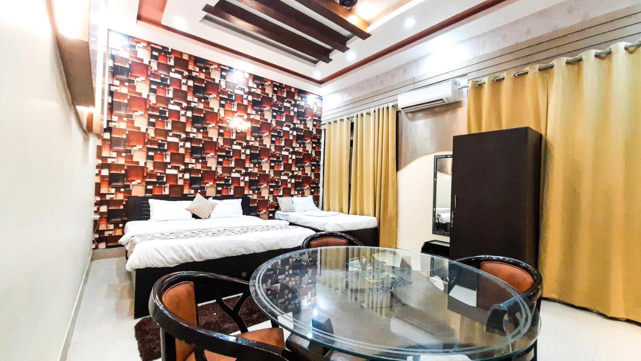 Hotel Rajyashree Palace Varanasi Exteriör bild